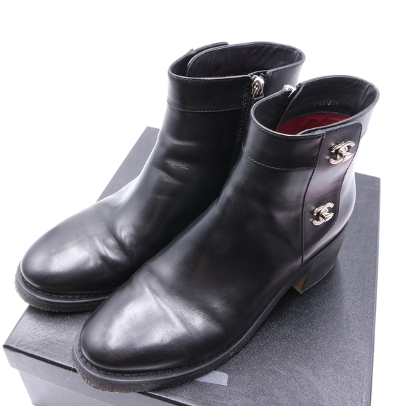 Chanel 40.5 Black Classic Turnlock Silver Logo Rubber Sole Boots Booties C330 - Picture 14 of 16